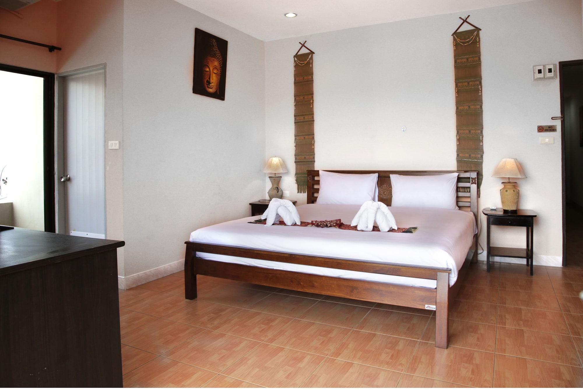 Green Mango Guesthouse Patong Exterior photo