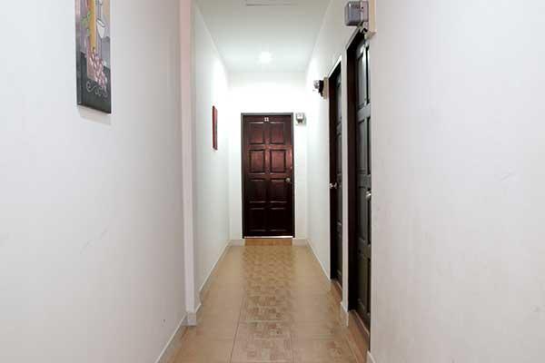 Green Mango Guesthouse Patong Exterior photo